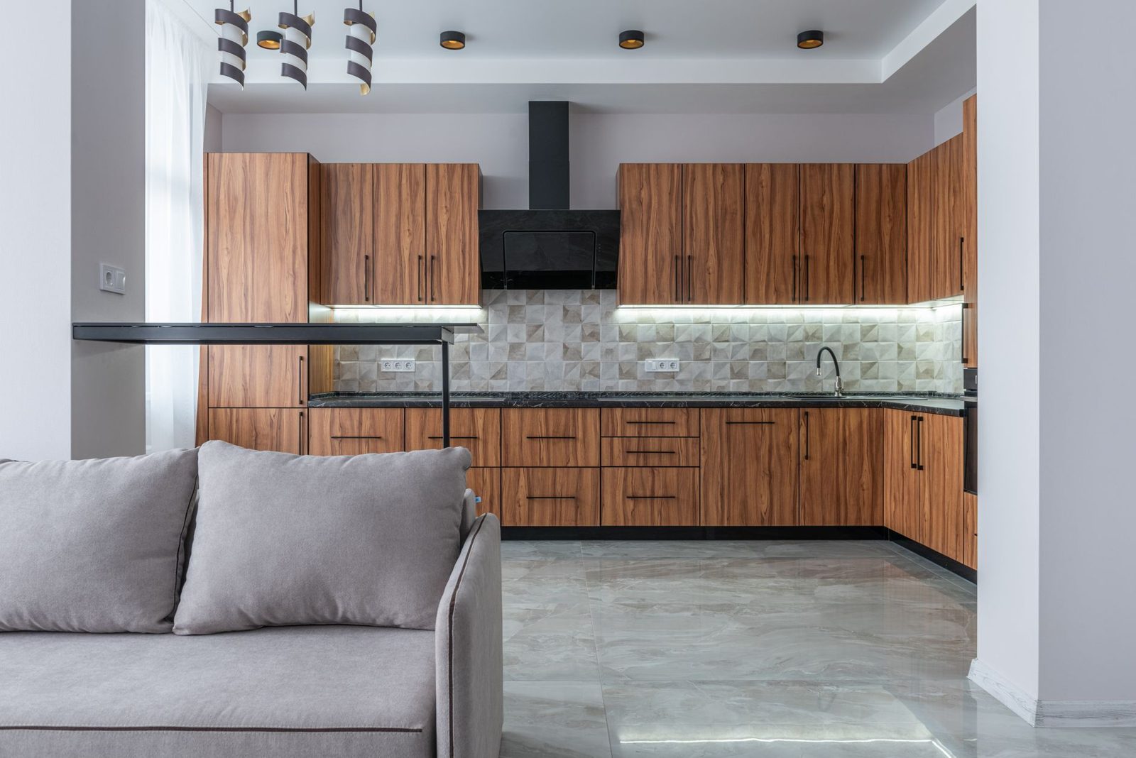 Loft ristrutturato a Testaccio – 6/15